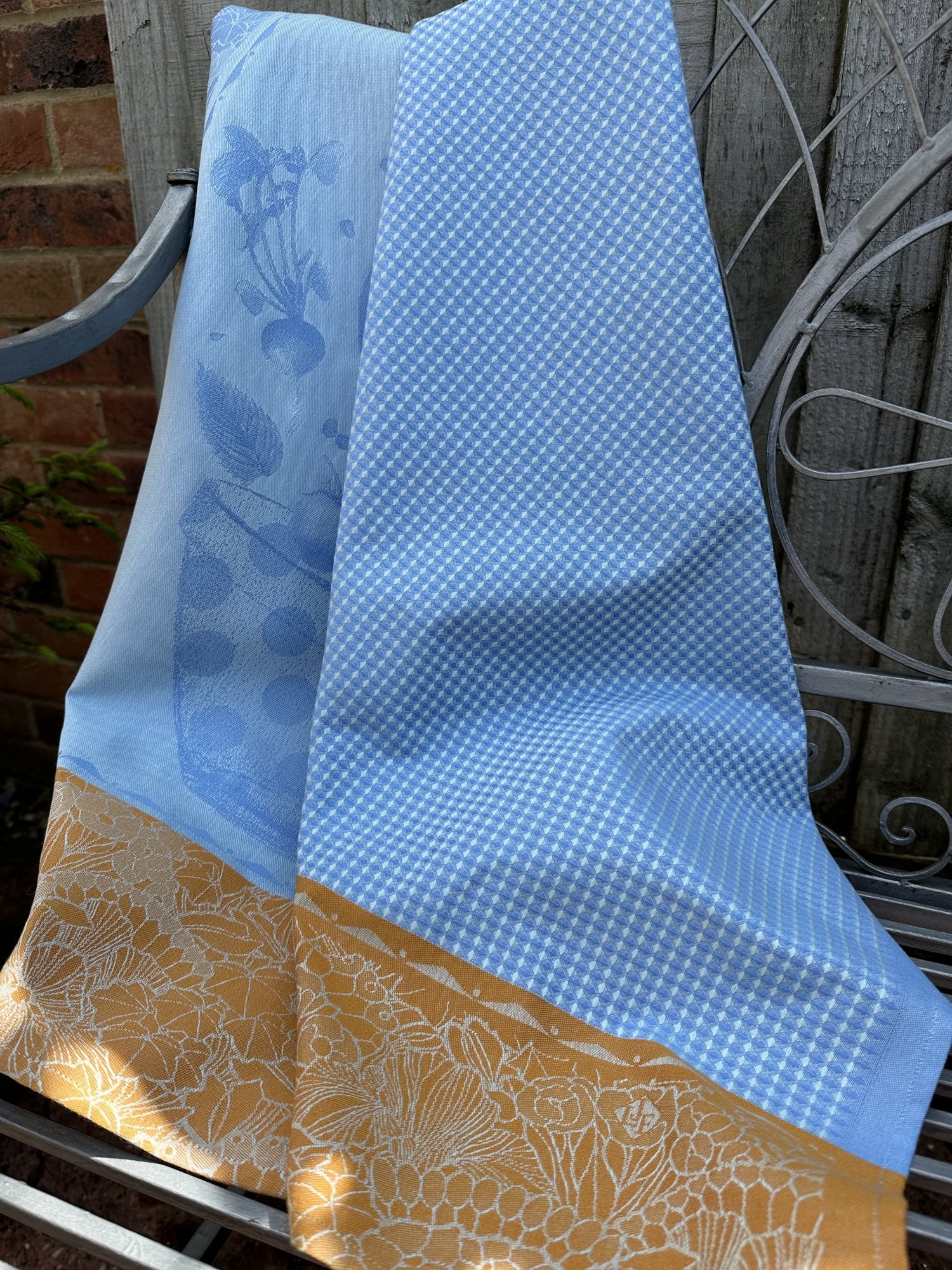Jacquard Francais "Salade d’Ete" (Blue), Woven cotton tea towel. Made in France.