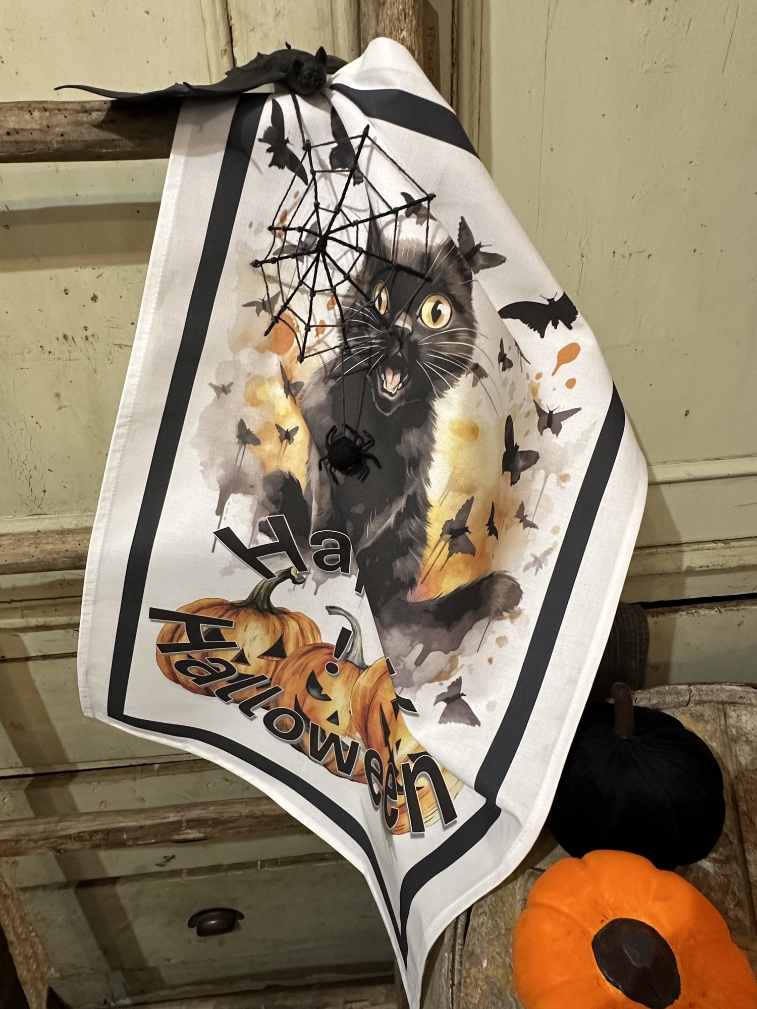 Home-Landing Halloween, “Happy Halloween”, Cotton tea towel. Made in the UK.