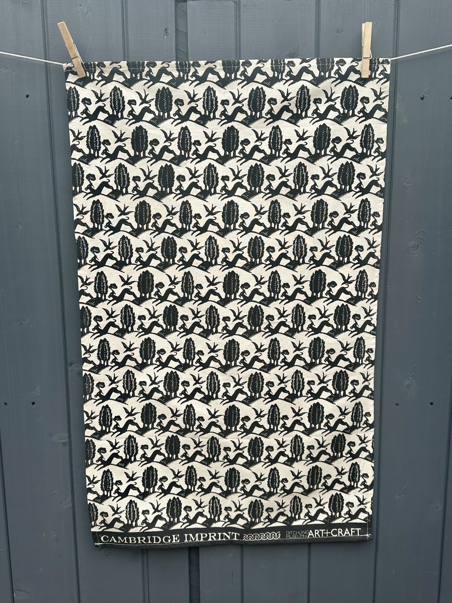 Cambridge Imprint "Ditchling Hound", Pure cotton tea towel. Printed in the UK.