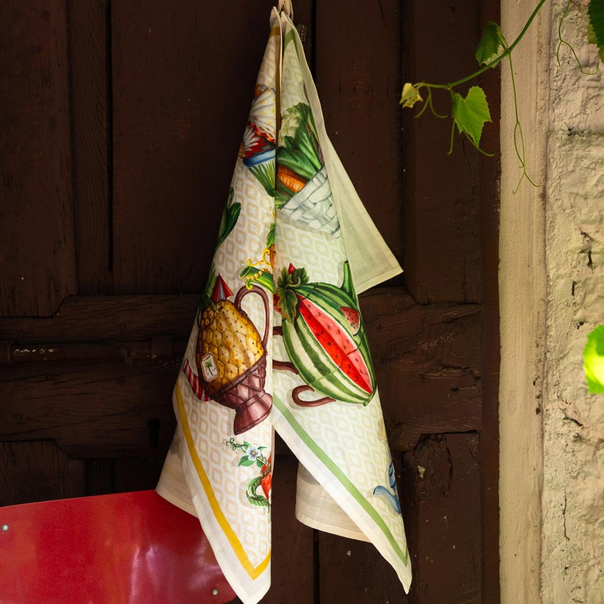 Tessitura Toscana Telerie, “Teabreak Green”, Pure linen printed tea towel.