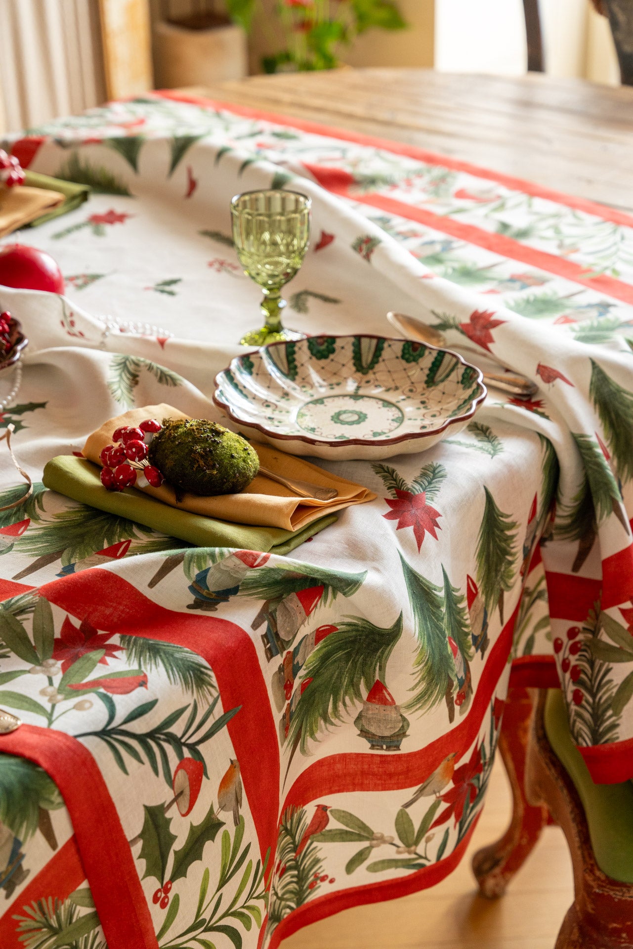 Tessitura Toscana Telerie, “Jolly Elf”, Pure linen printed tablecloth.