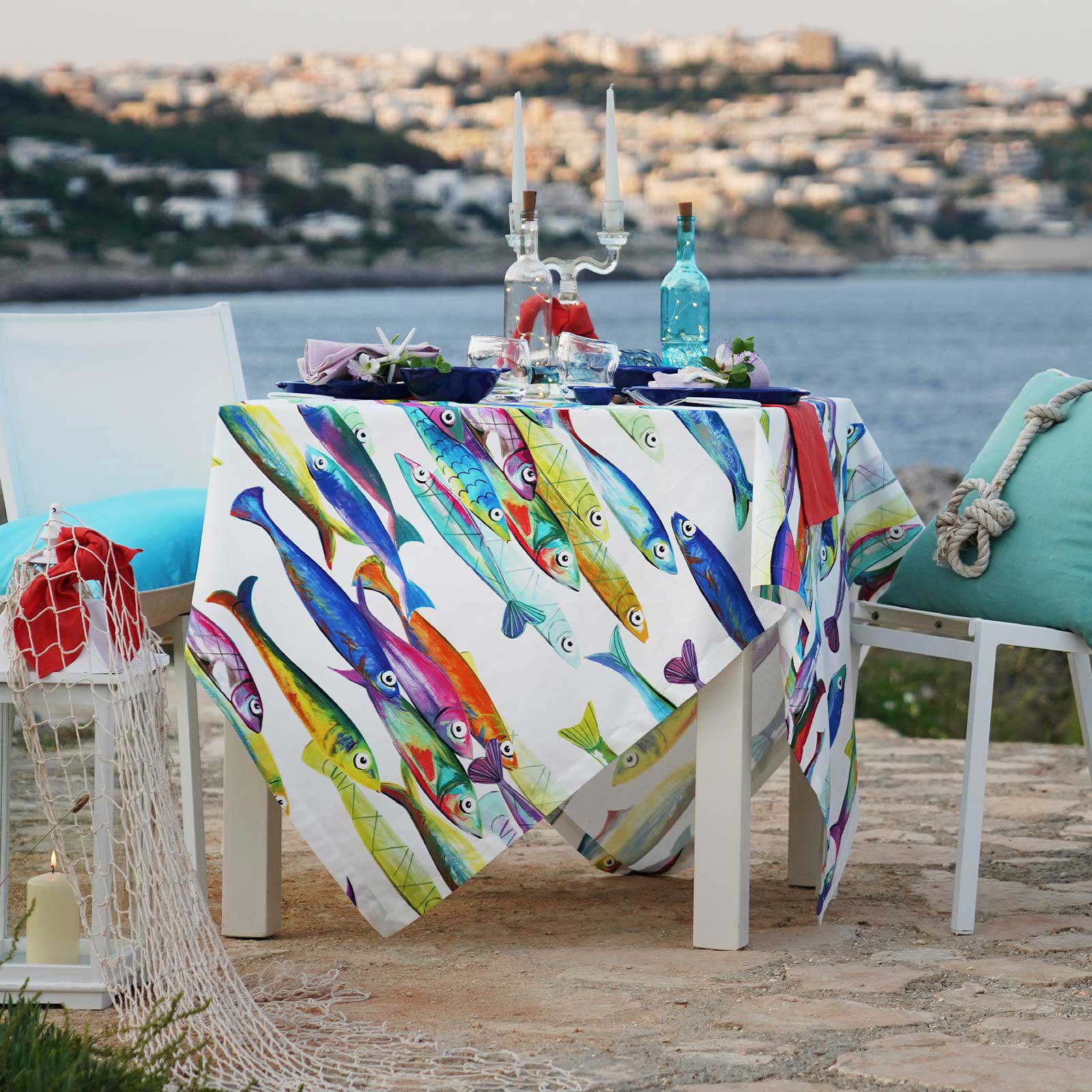 Tessitura Toscana Telerie, “Poisson Bleu”, Pure cotton printed tablecloth.